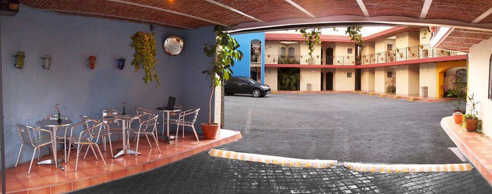 Hotel Villa Del Sol Expo Γκουανταλαχάρα Εξωτερικό φωτογραφία