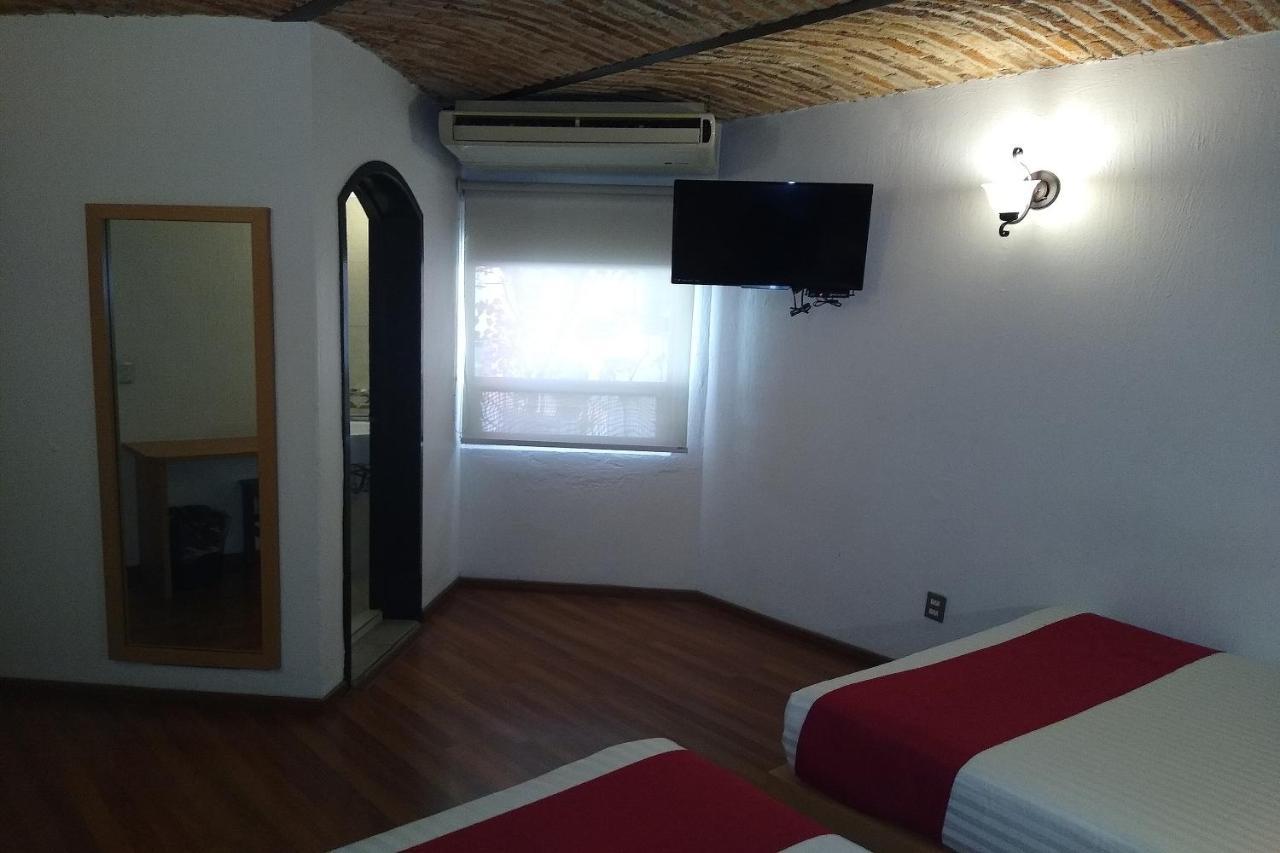 Hotel Villa Del Sol Expo Γκουανταλαχάρα Εξωτερικό φωτογραφία